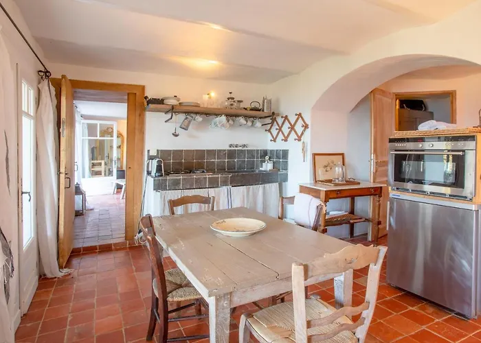 La Maison De Constance * Cavalaire-sur-Mer